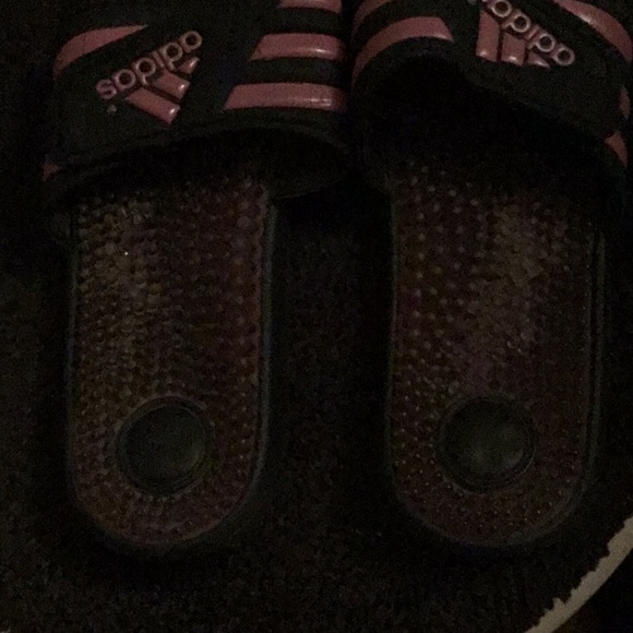 Adidas slides - Picture 2 of 2